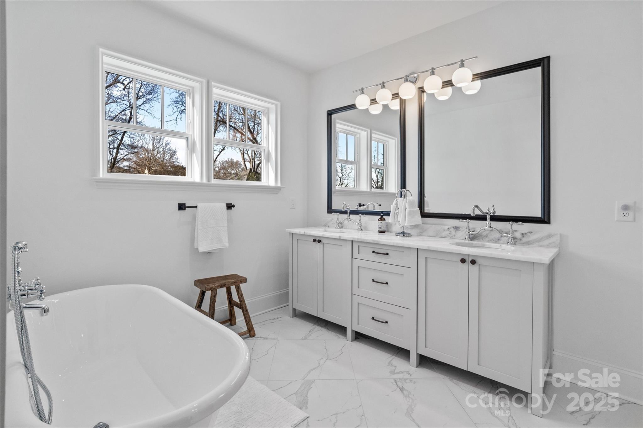 Chantilly - Residential