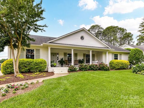 2636 Chilton Place Charlotte NC 28207