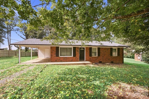 Photo of 198 Harriet Lane, Statesville, NC 28625 (MLS # 4433308)