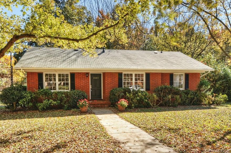 Completely renovated! Brick ranch on 1/2 acre-Desirable Starmount!  Walk to the lightrail-quick access to uptown & I-485-Corner lot-Almost 20k below recent sale of similar size!-All hardwood and tile floors throughout!Large greatroom with pic windows-cust light/fan kit-Eat in kitchen w/ tile floors granite counters,flat top stove-stainless steel appl,tile backsplash,custom island-Stand up storage under hs-cld be made into wine cellar bck to wood-privacy-3 lrg full bedrms-2 full renovated baths!