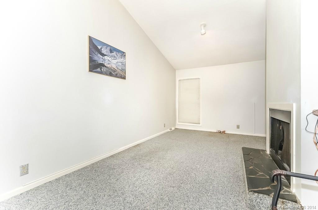 Tega Cay - Residential