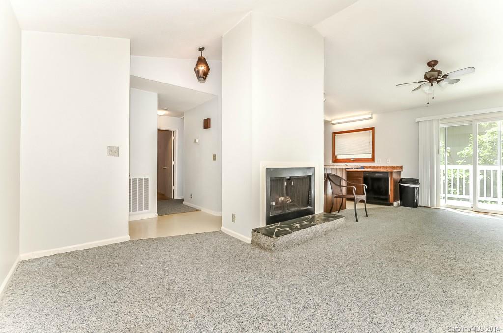 Tega Cay - Residential