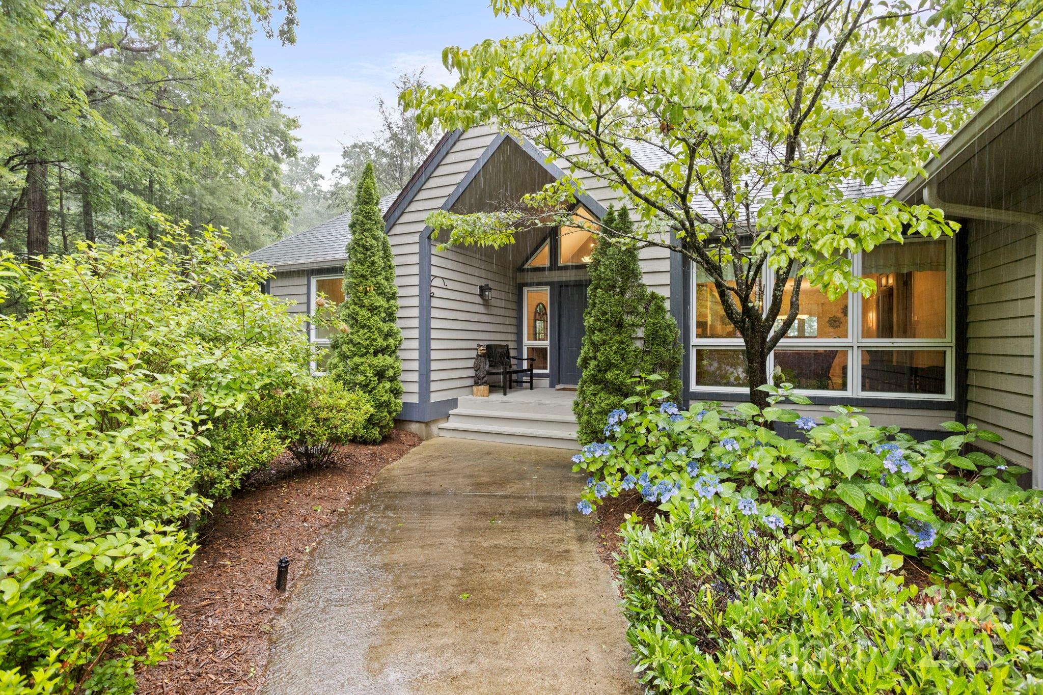 168 Overlook Drive