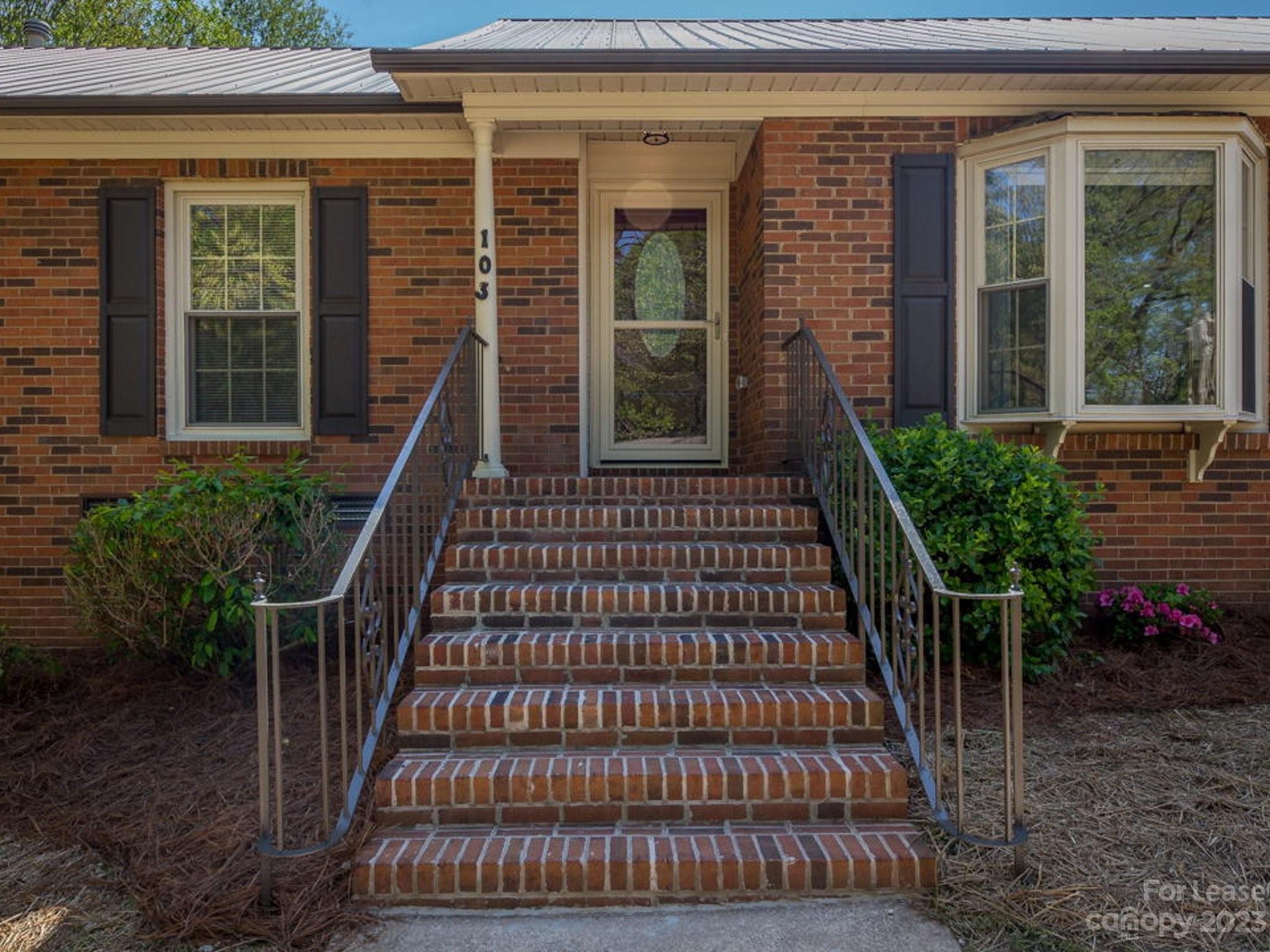 Westcliffe - Residential Lease