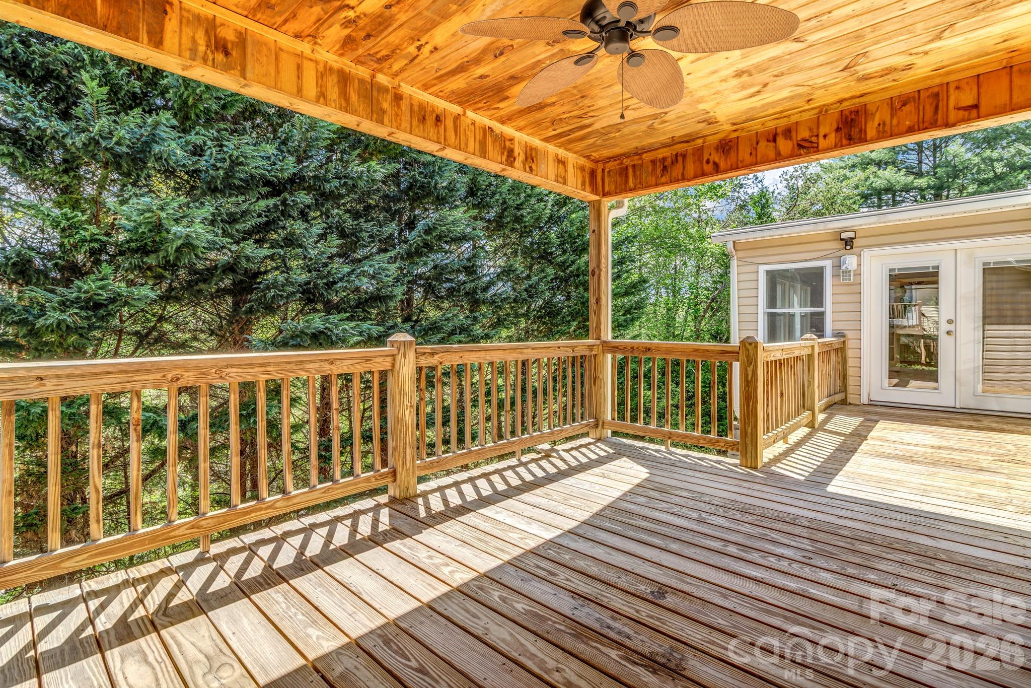 405 Deerfield Court