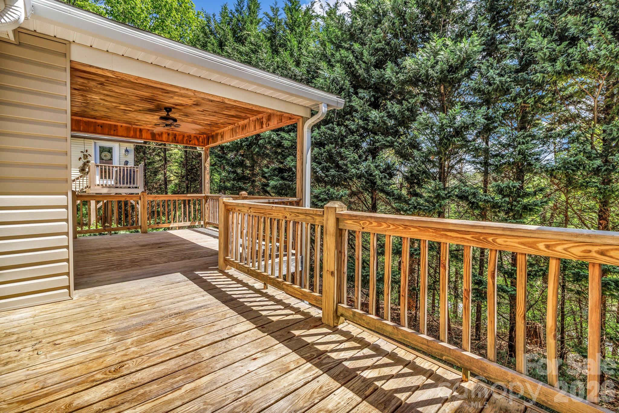 405 Deerfield Court