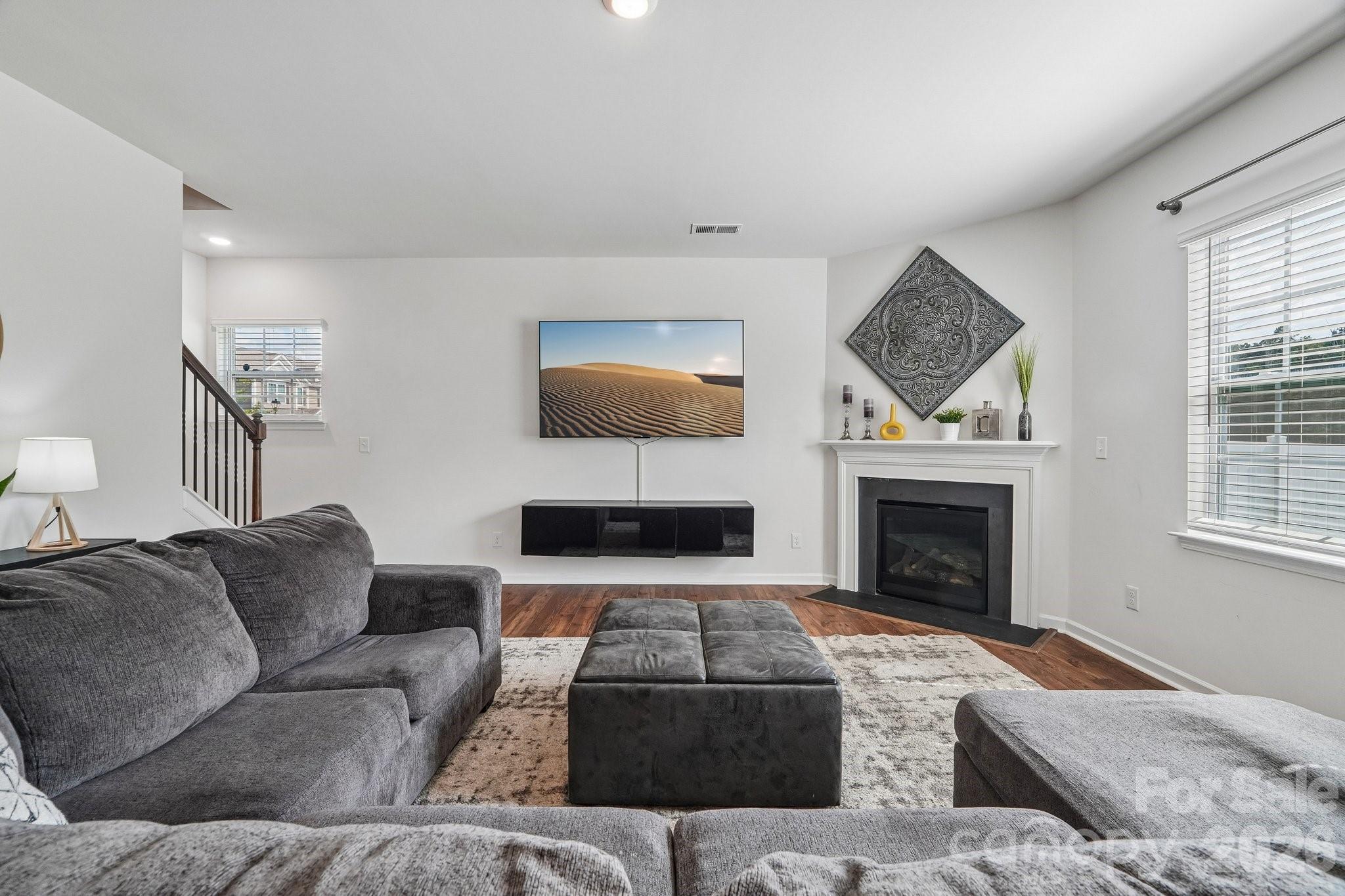 7105 Pennyroyal Way