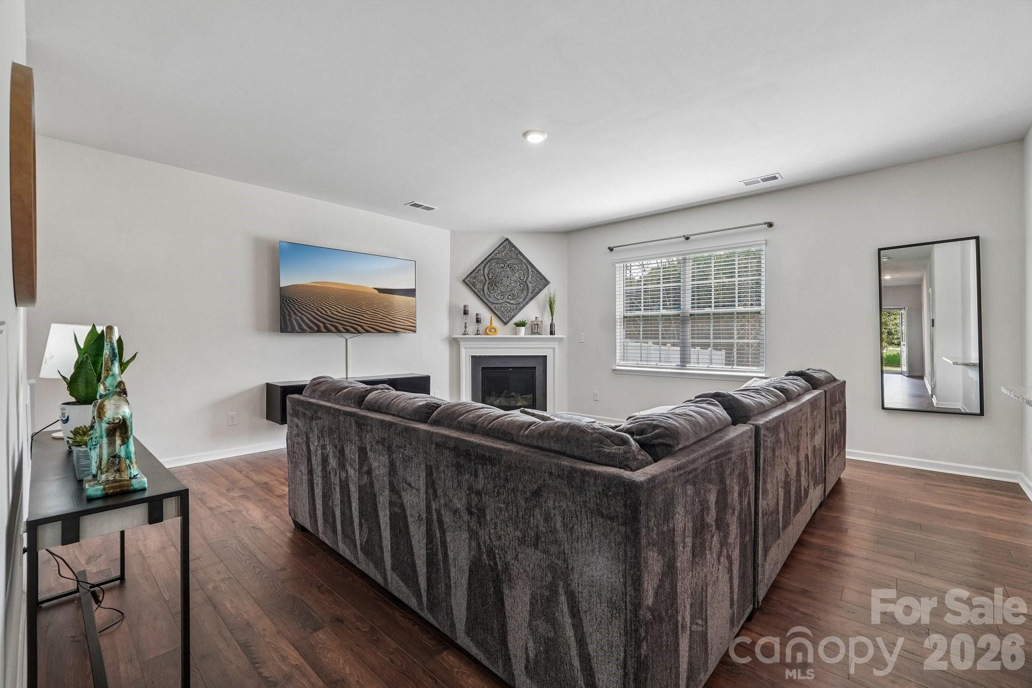 7105 Pennyroyal Way