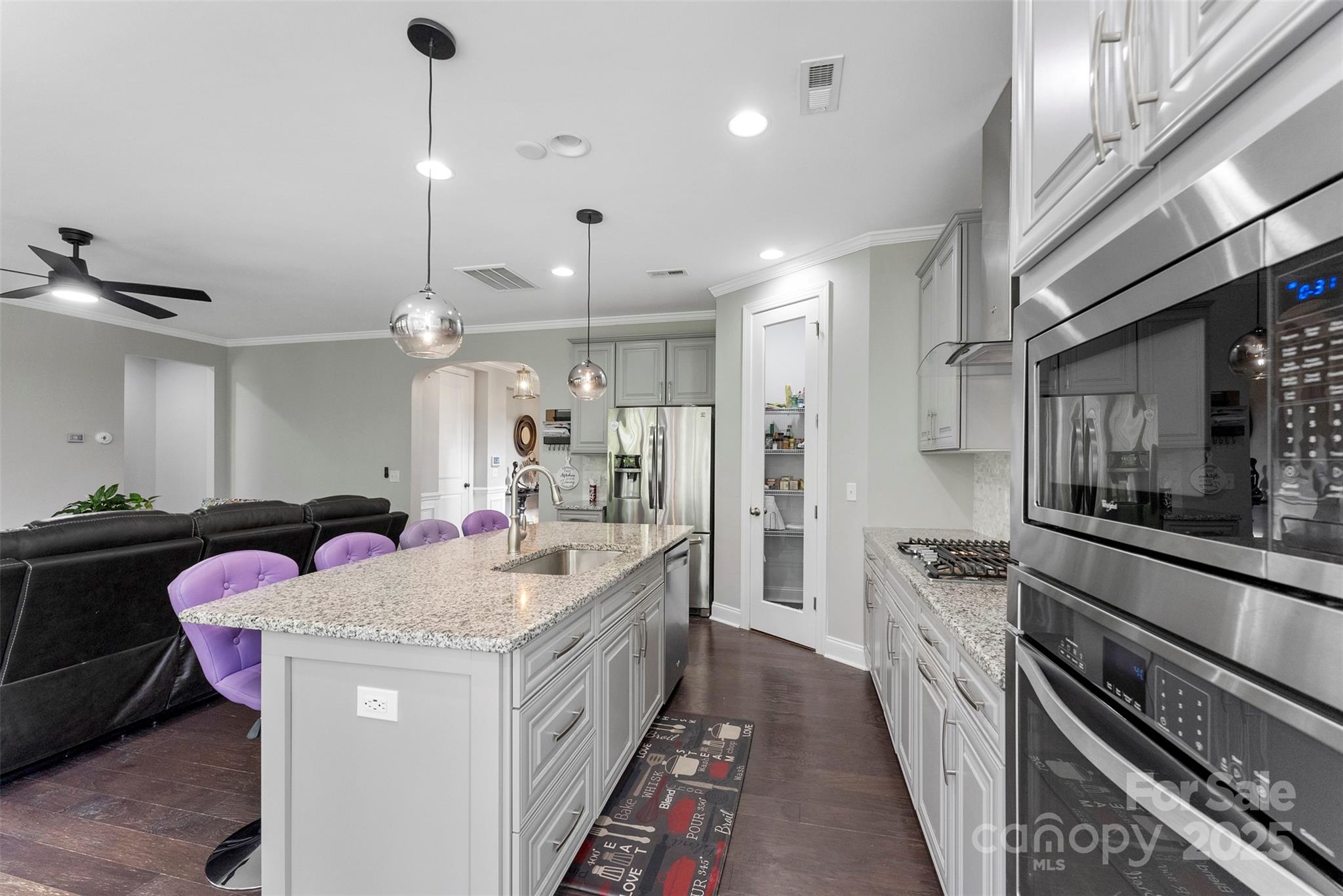 The Palisades - Residential