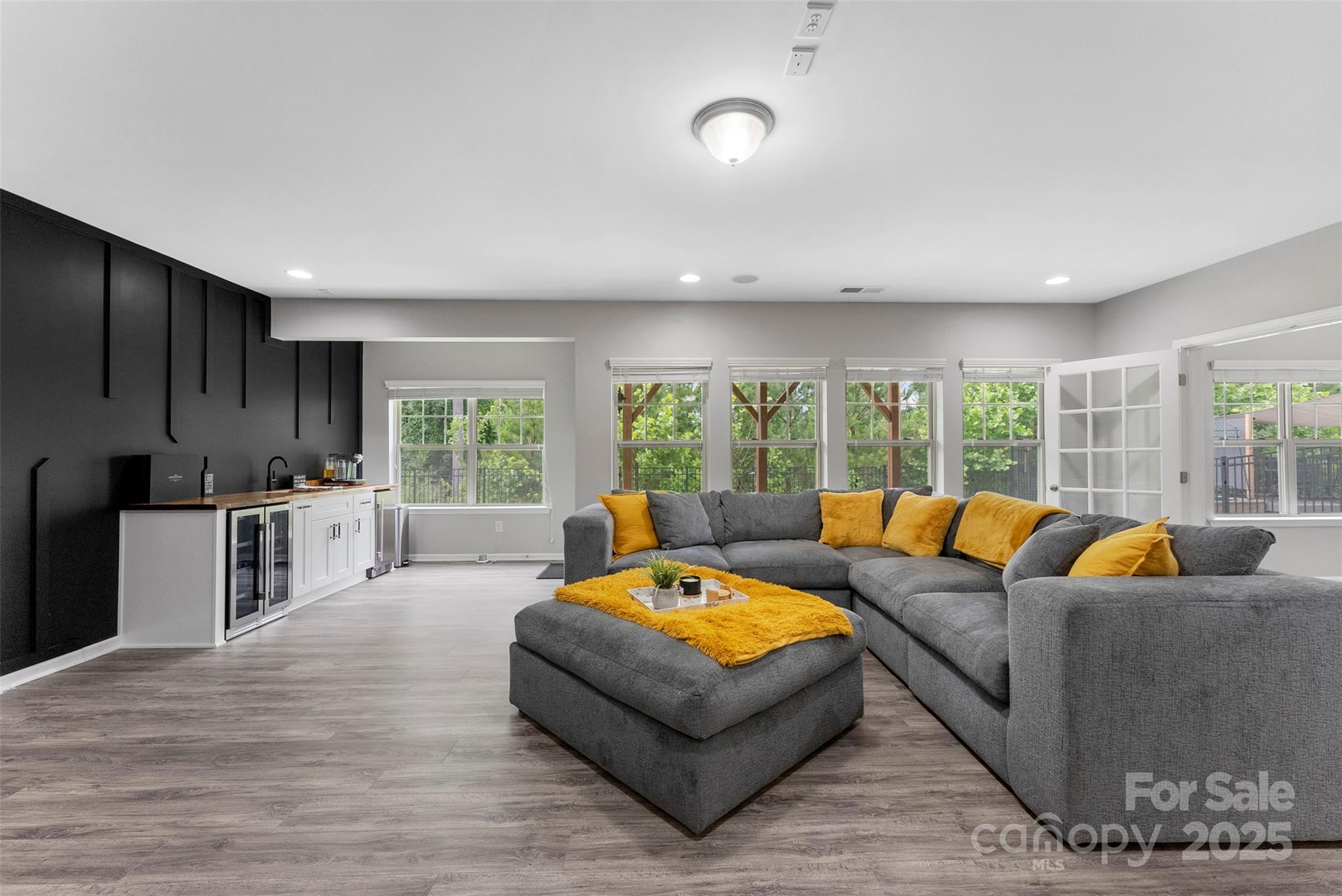 The Palisades - Residential