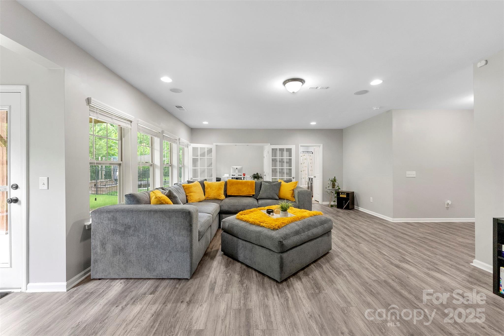 The Palisades - Residential