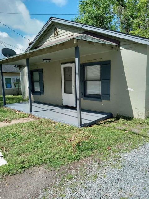 381 N Cleghorn Street Rutherfordton NC 28139