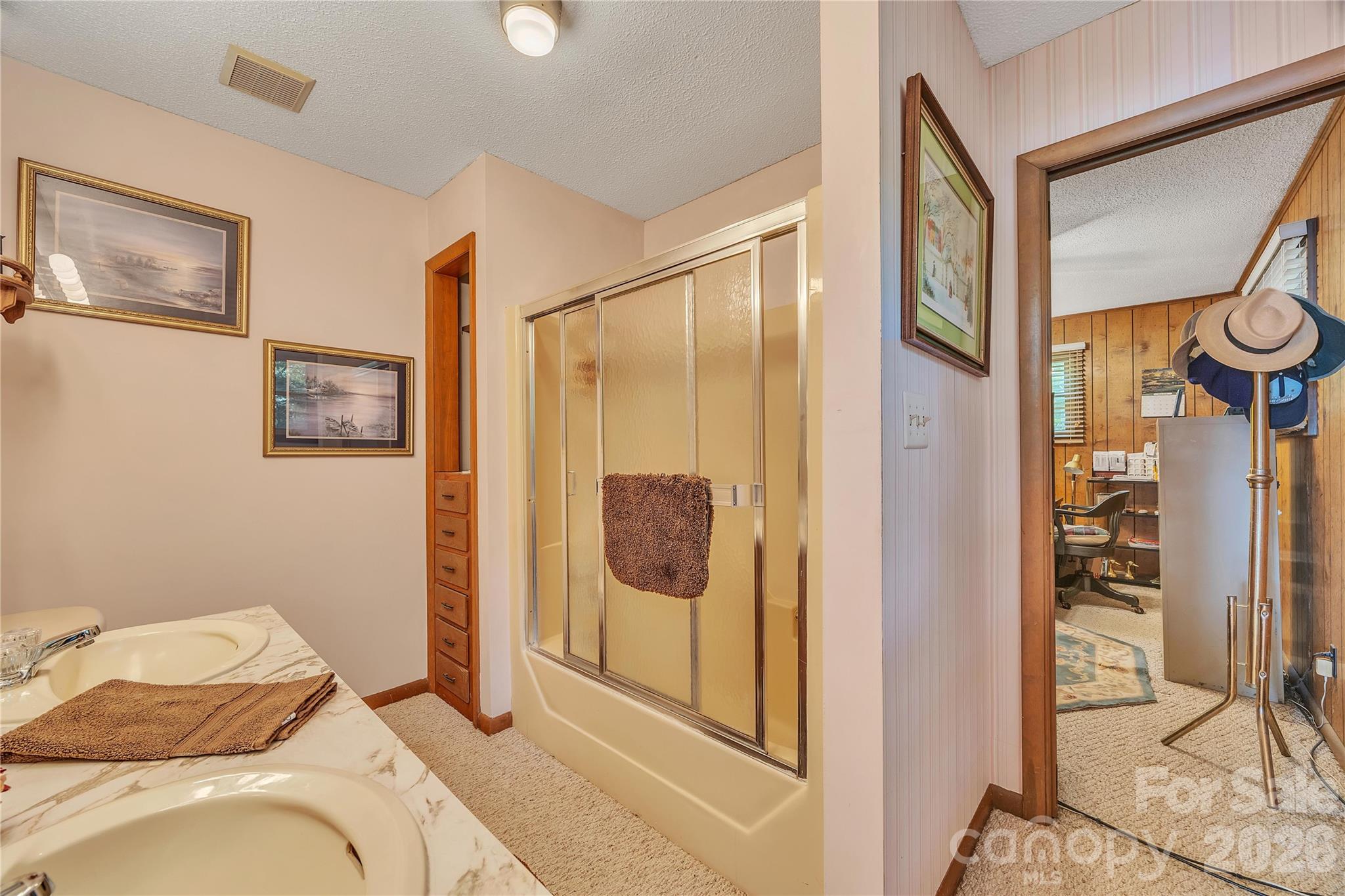 Anchor Downs - Residential