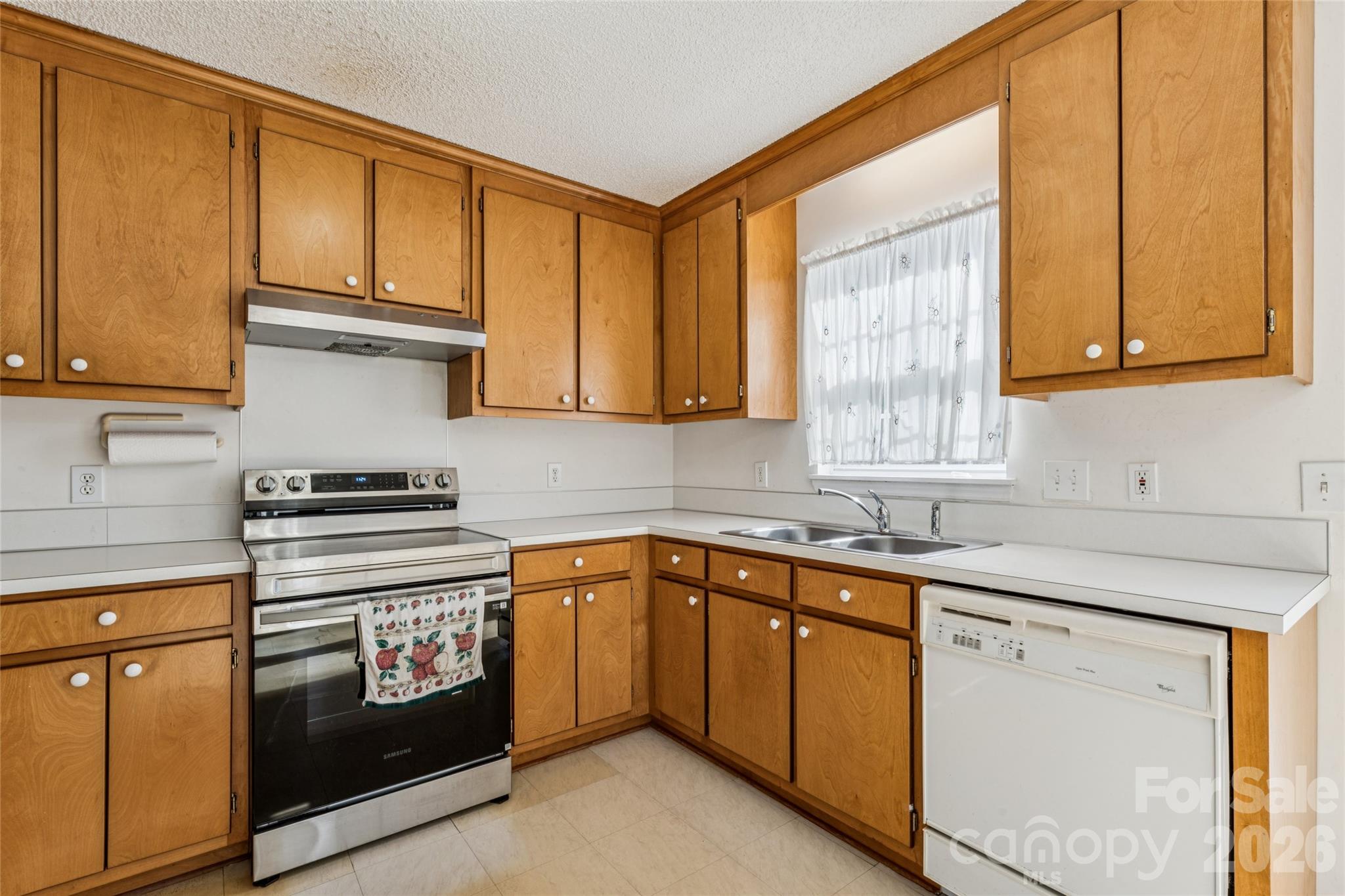 1383 Hidden Valley Drive