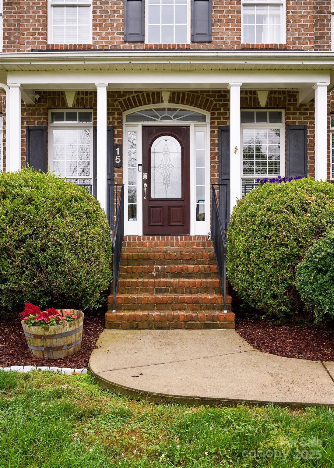 15 Orchard Grass Court