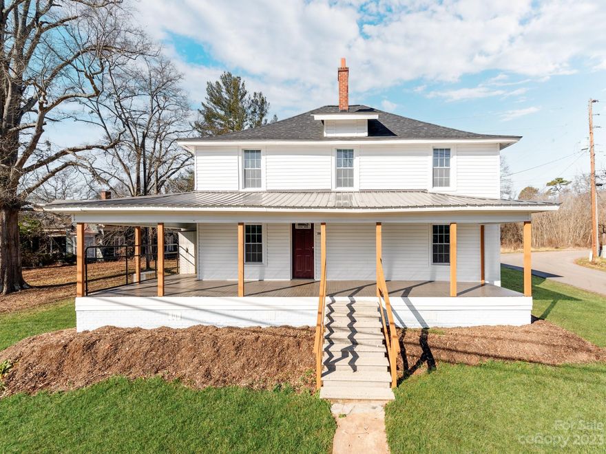 GORGEOUS! 6 Bedroom Home with Wrap Around Front Porch and River Views! Almost Entirely Remodeled from the ground up. New Roof, New Siding, New HVAC, and New Windows! Kitchen features Granite Countertops and Stainless Steel appliances. Laundry Hookups upstairs and downstairs. Natural Gas utility is available but not currently used. Lot behind or adjacent can be purchased for additional land as well. This Home is Turnkey and Move In Ready!