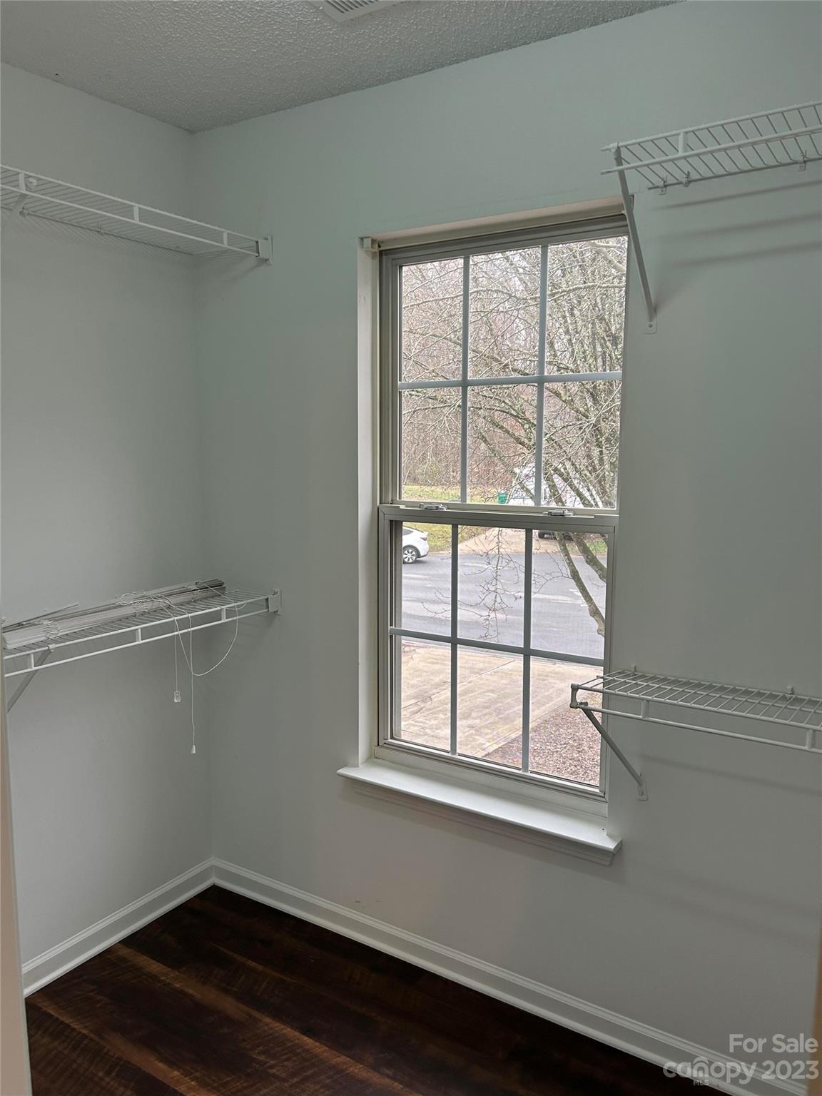 Cresthill - Residential