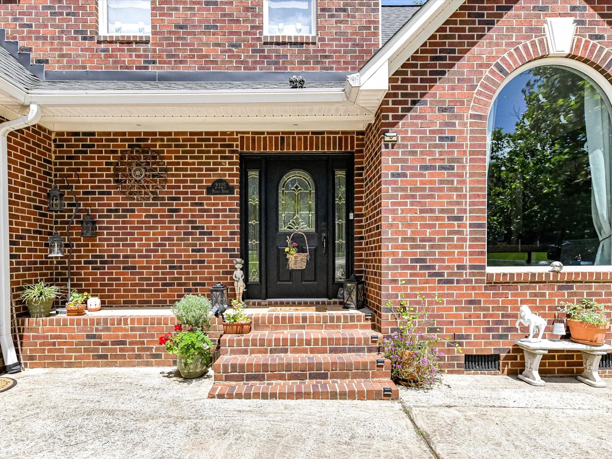 2325 Perry Road