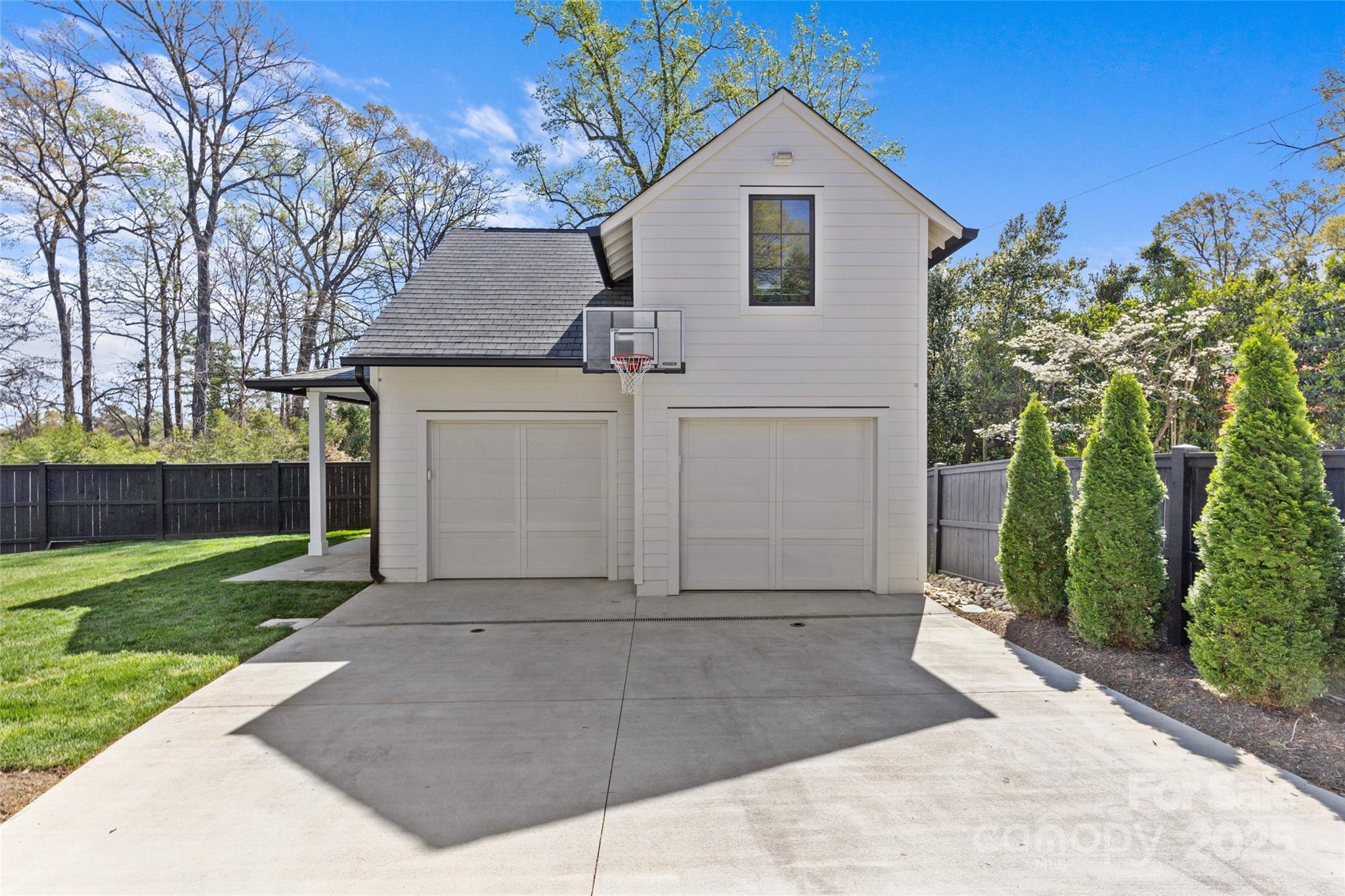 Myers Park - Residential