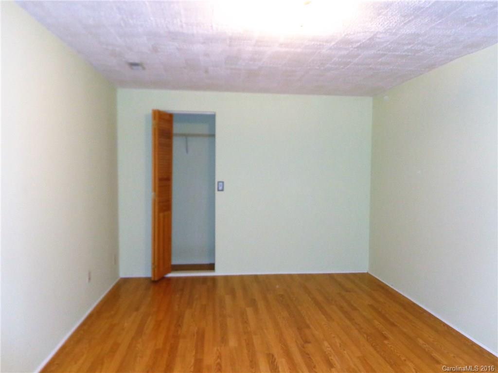 Town And Country - Residential