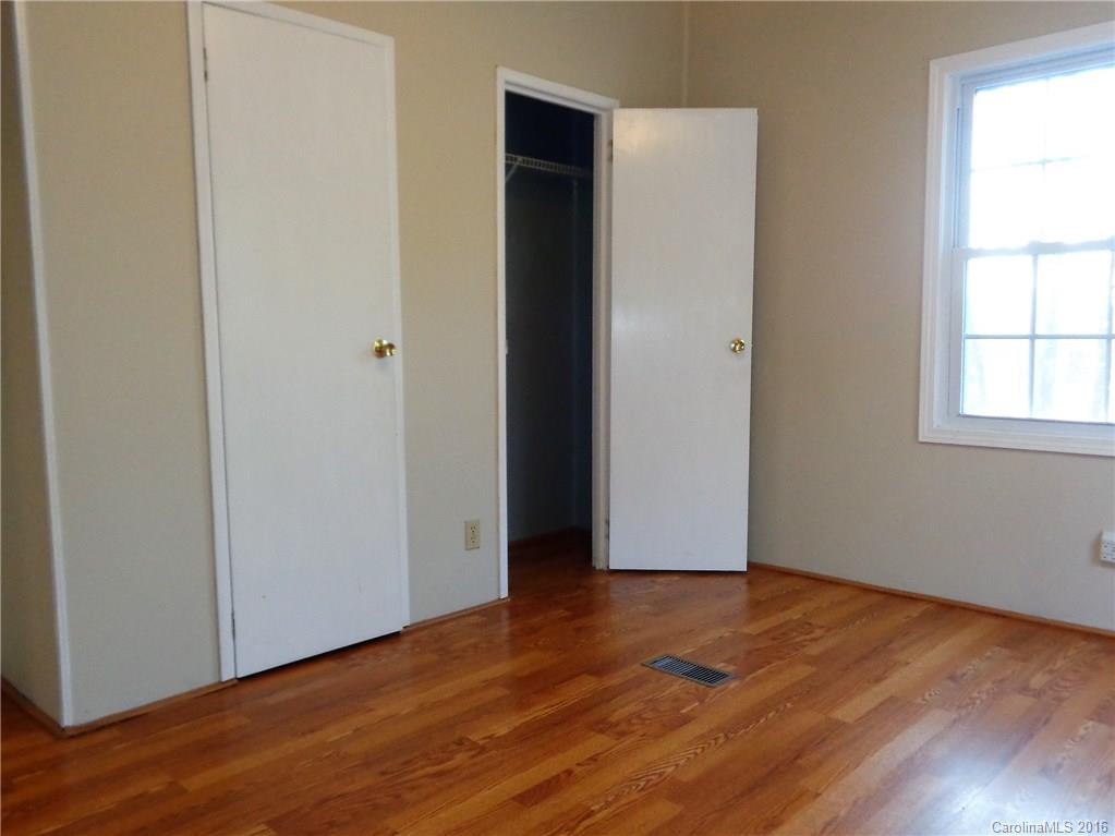 Town And Country - Residential