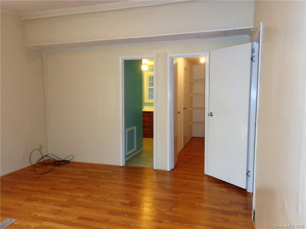 Town And Country - Residential