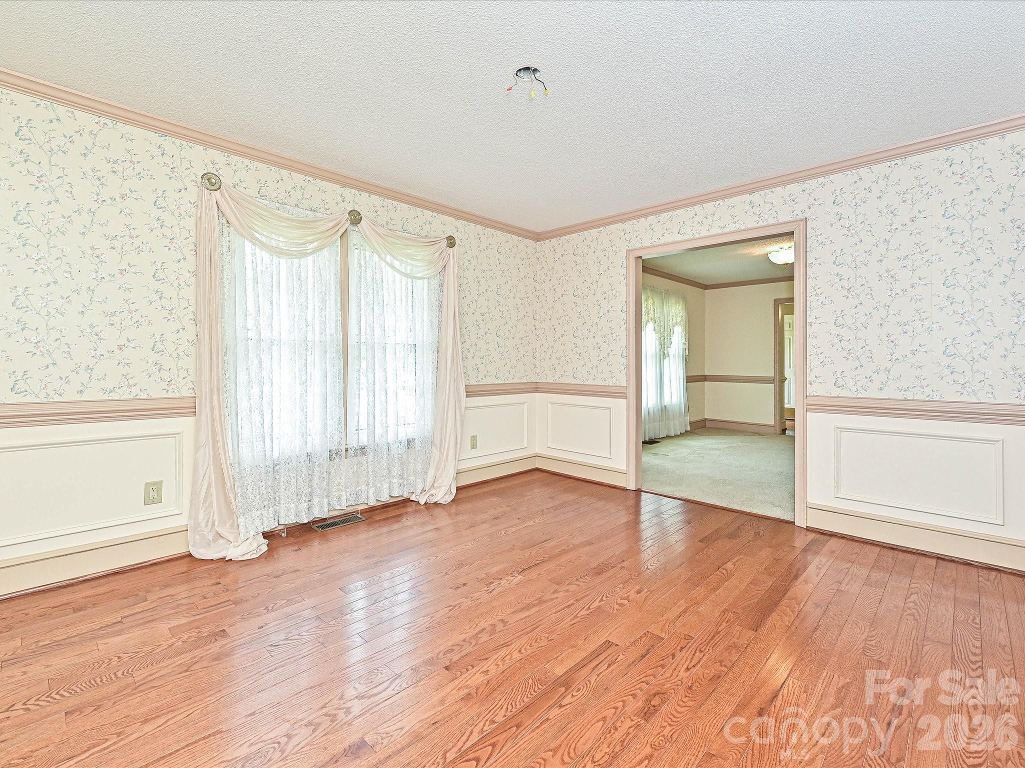 Carolando - Residential
