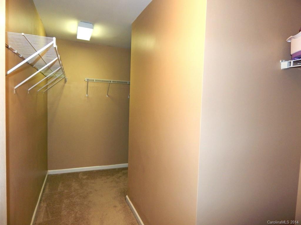 Sandy Pointe - Residential