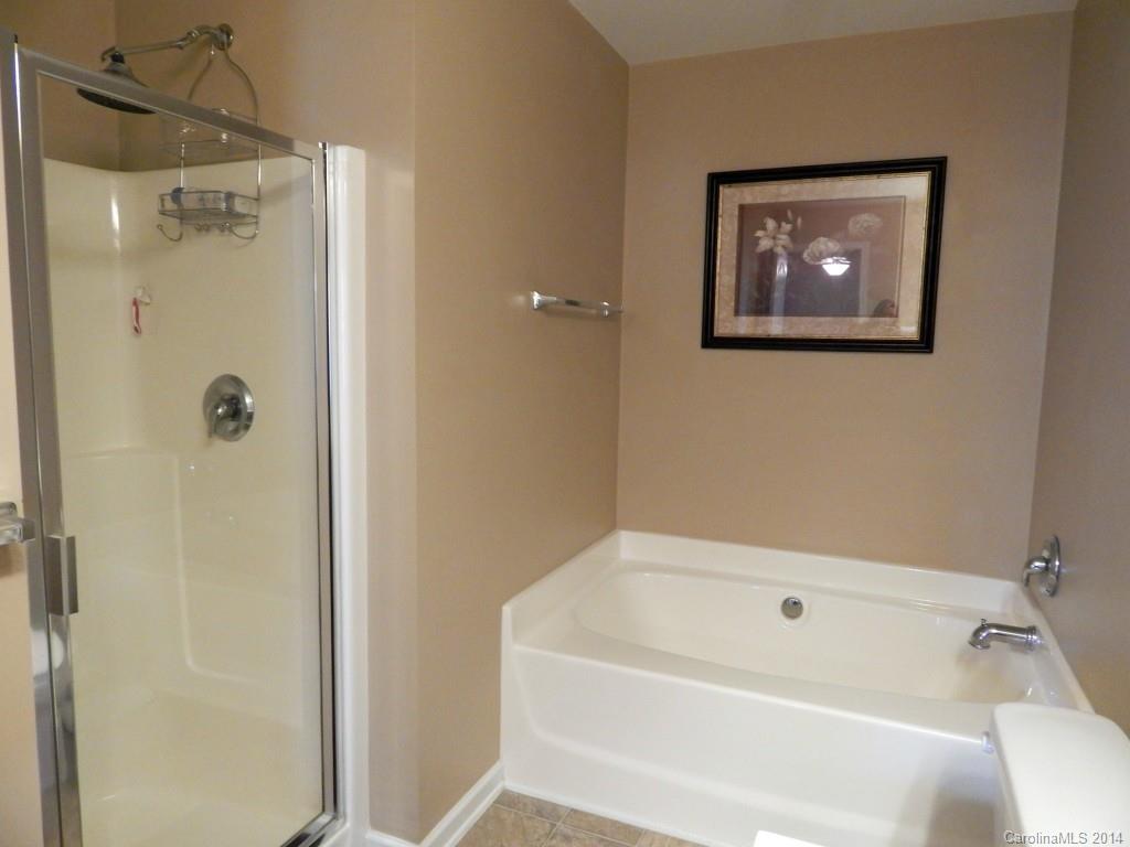 Sandy Pointe - Residential