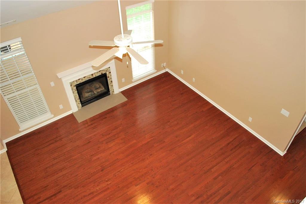 Hunter Oaks - Residential