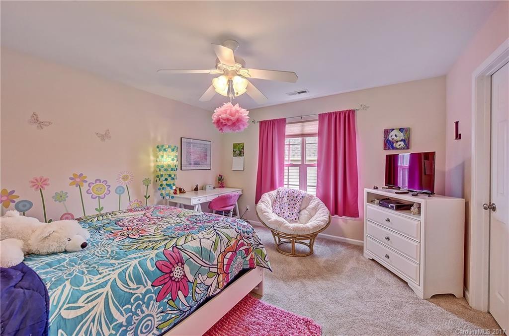 Hunter Oaks - Residential