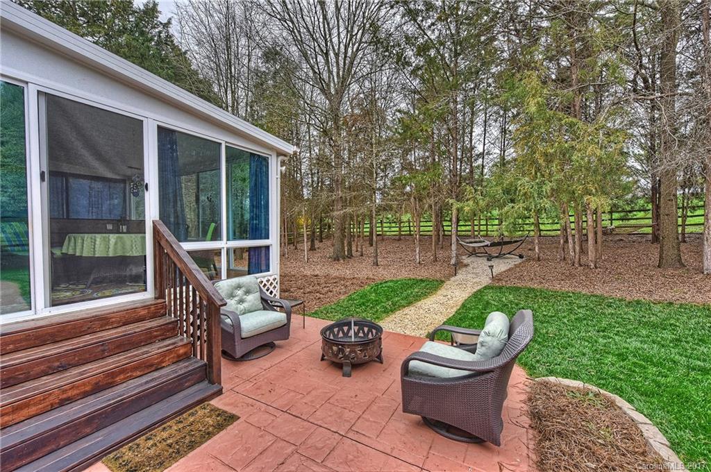 Hunter Oaks - Residential