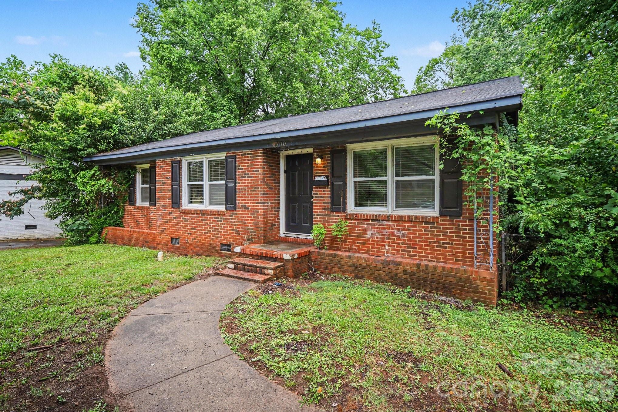 3700 Sargeant Drive