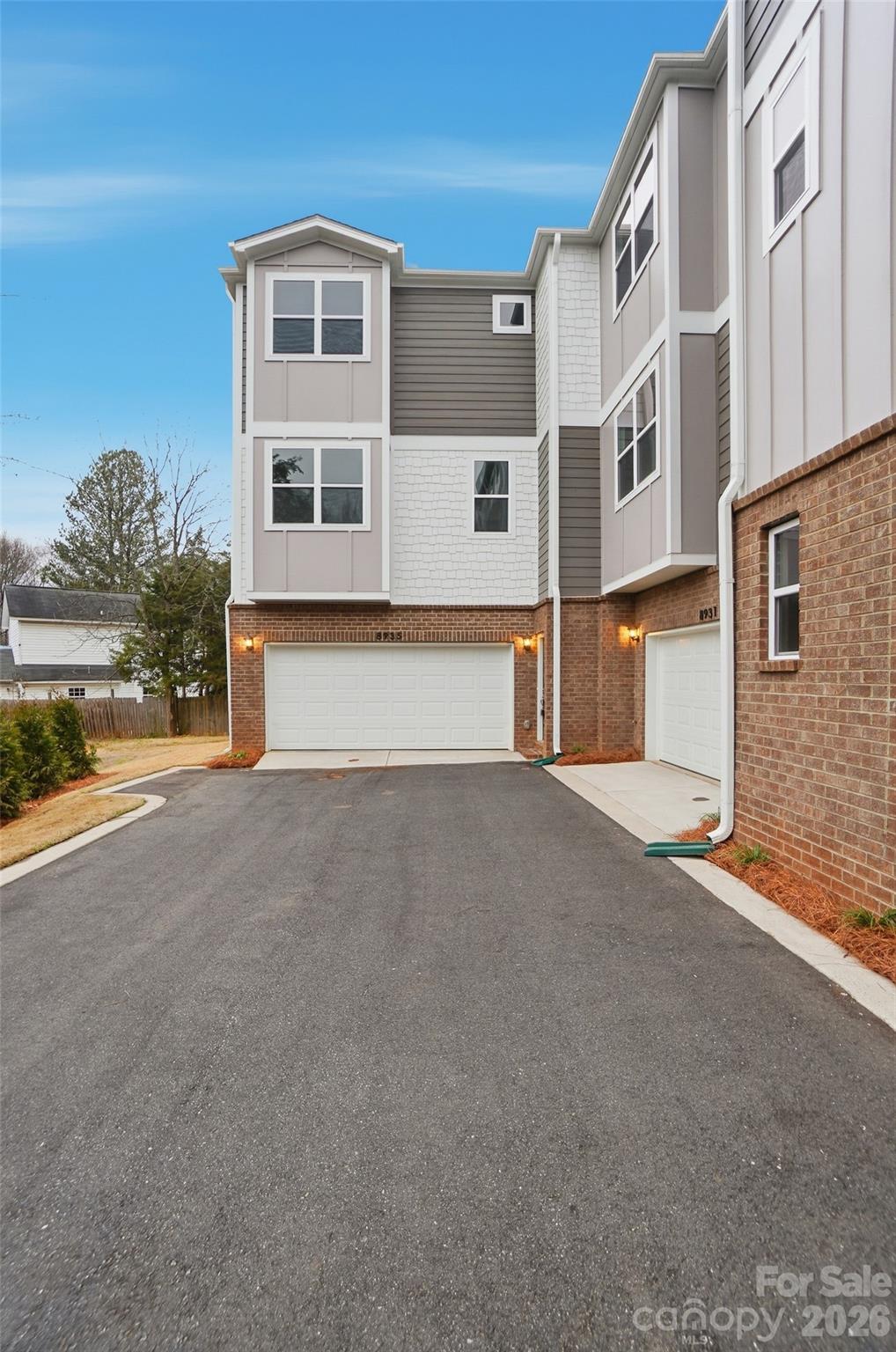 8927, 8929, 8931, 8935 Sharonbrook Drive