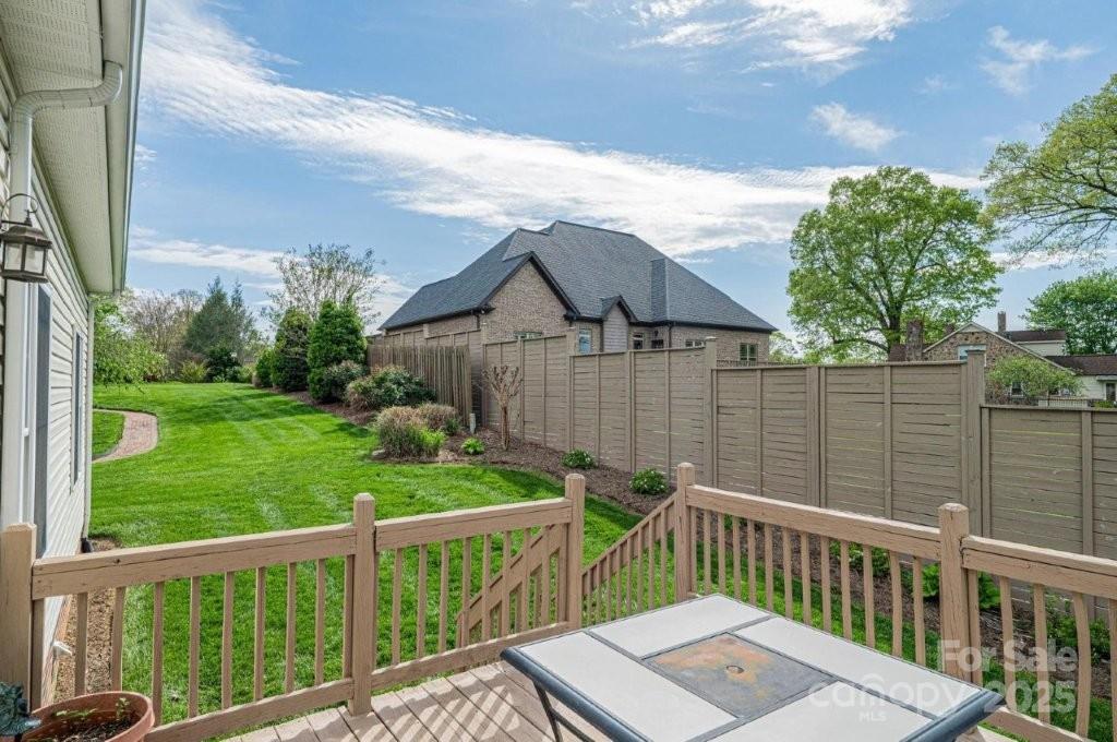 Maple Place - Residential