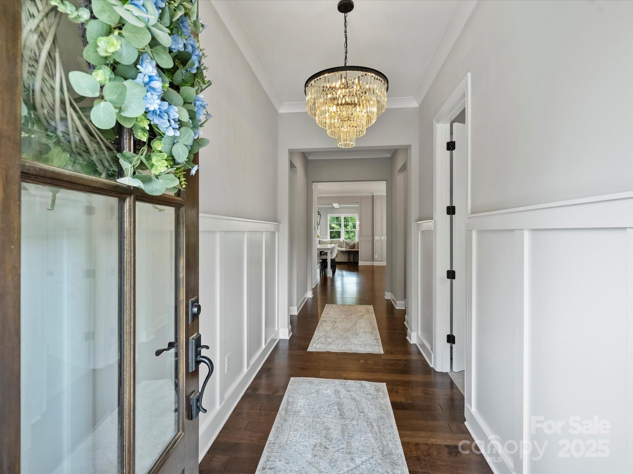822 River Oaks Lane
