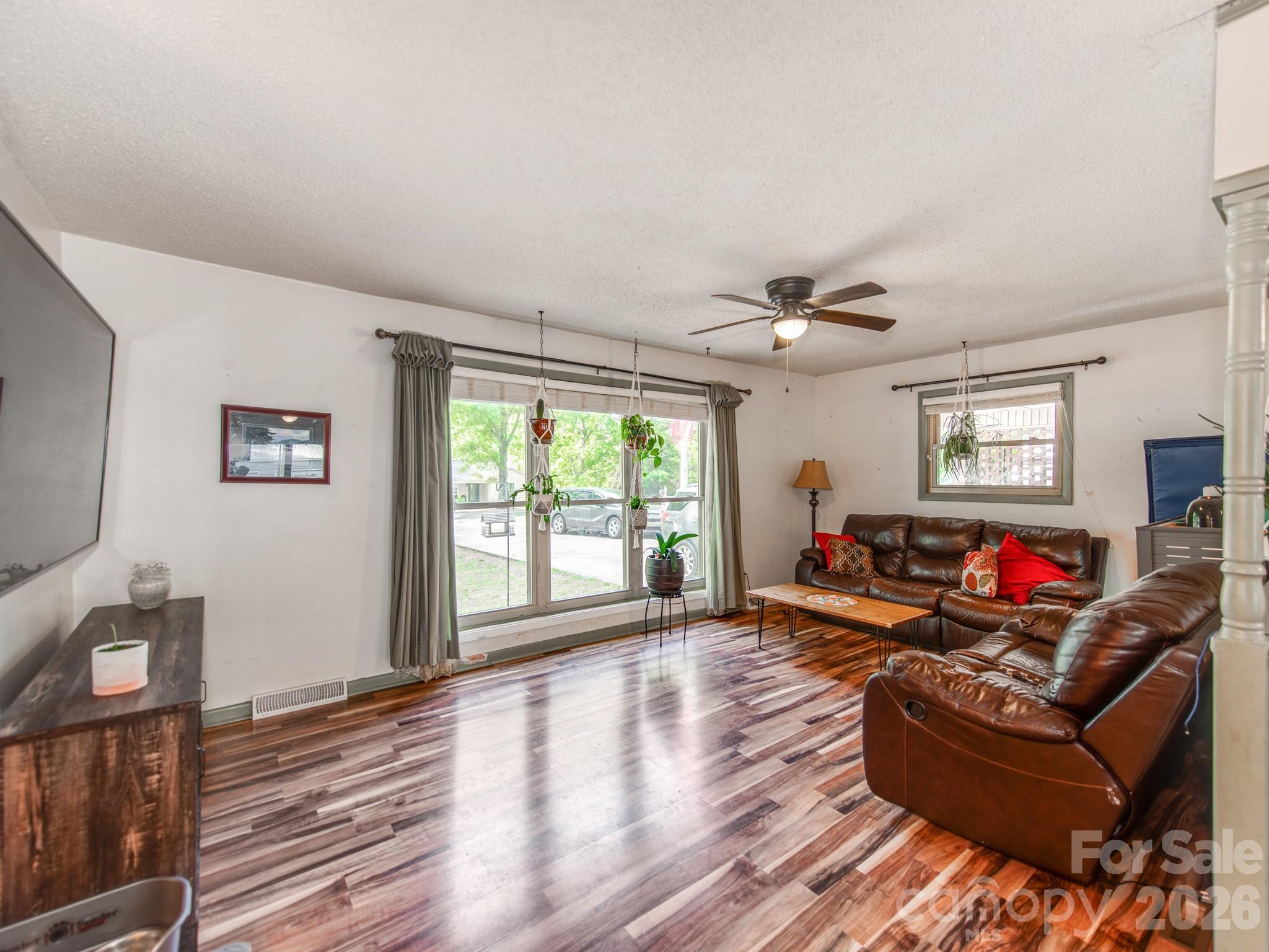 235 Central Heights Drive SW