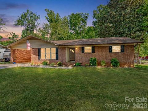 Photo of 235 Central Heights Drive SW, Concord, NC 28025 (MLS # 4367935)