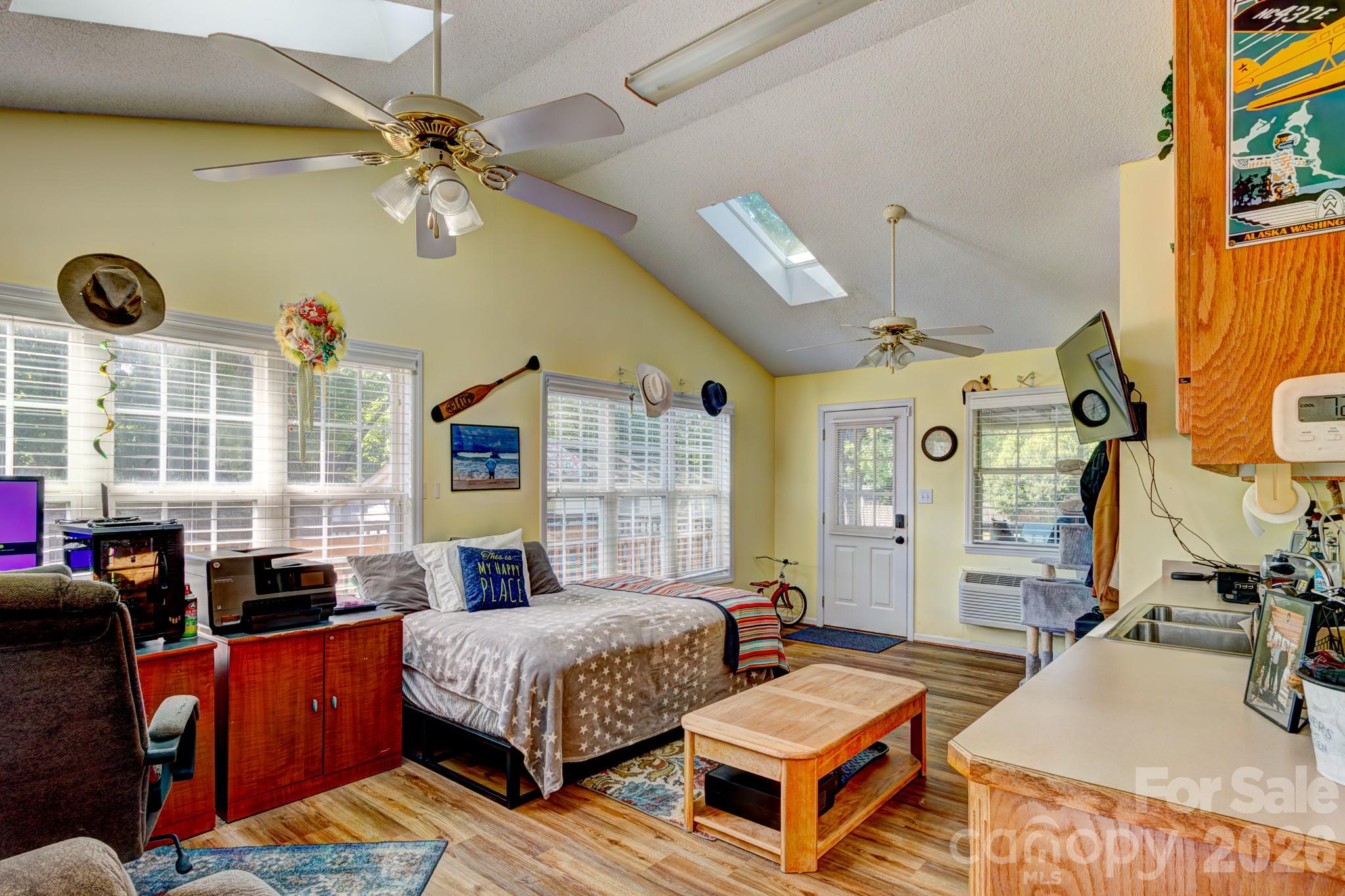 Delview Acres - Residential