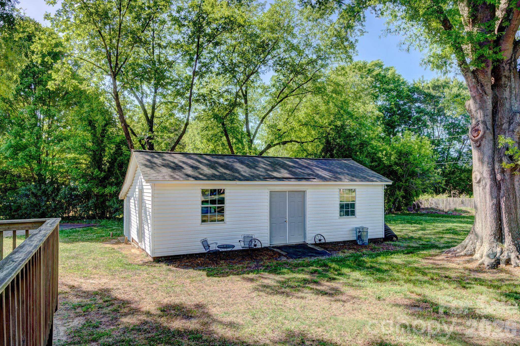 Delview Acres - Residential