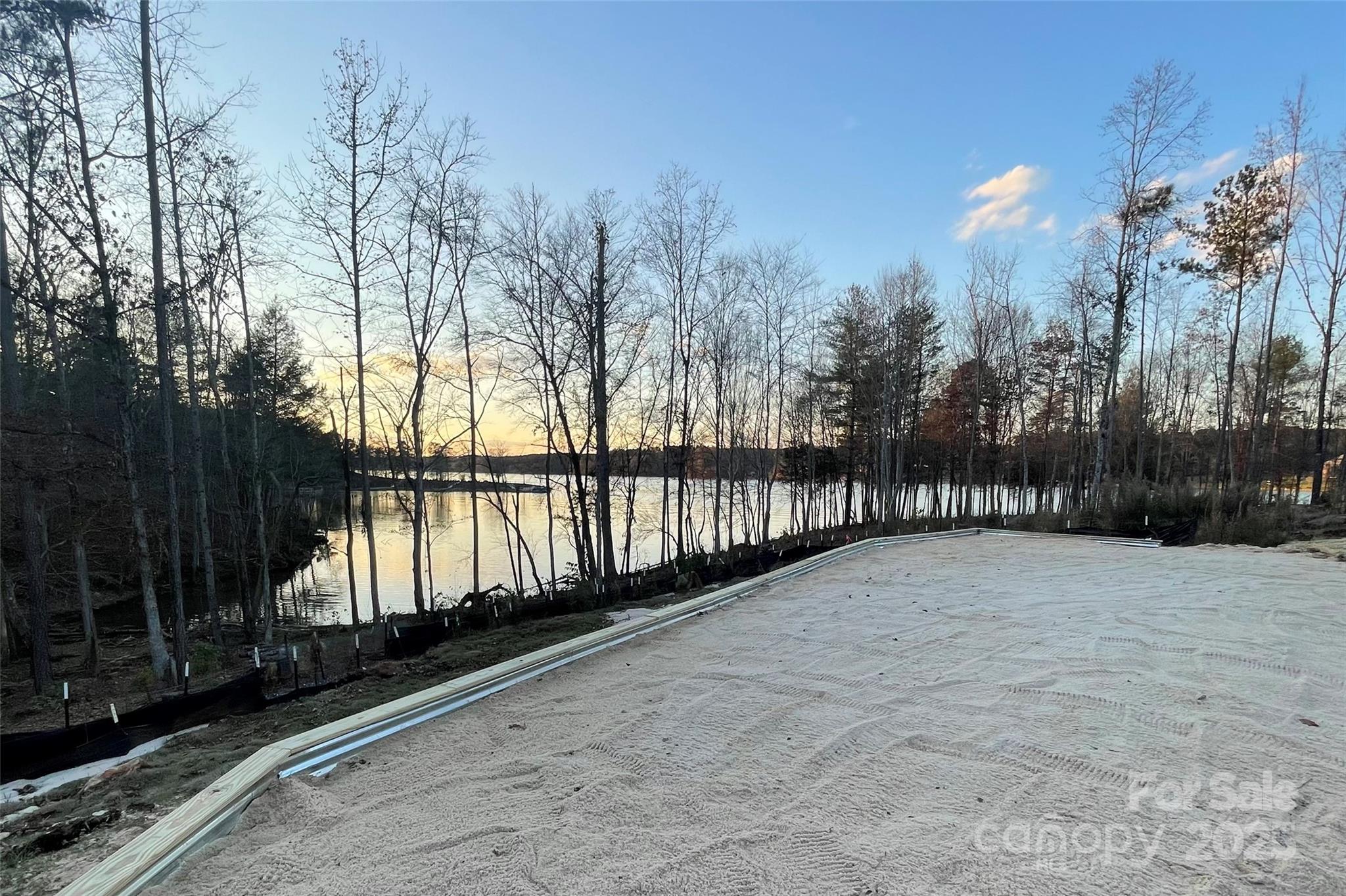 Lakeside Reserve - Land