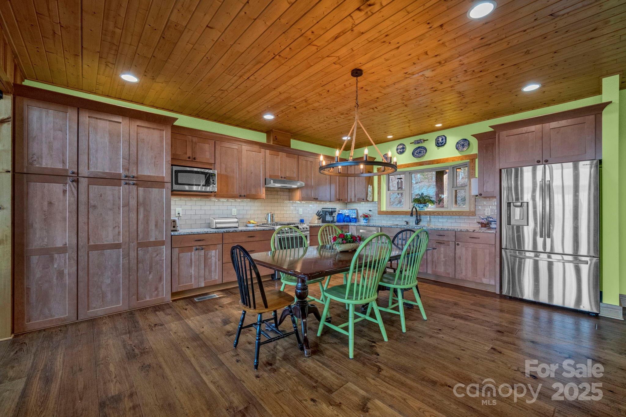 Yellowtop Mountain Estates - Residential