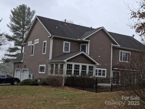 Mars Hill, North Carolina 28754, United States, 4 Bedrooms Bedrooms, ,5 BathroomsBathrooms,Residential,Active,115106