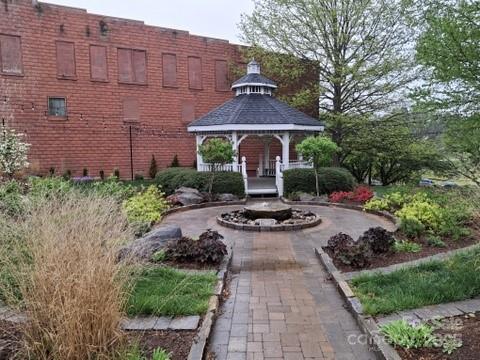 Mars Hill, North Carolina 28754, United States, 4 Bedrooms Bedrooms, ,5 BathroomsBathrooms,Residential,Active,115106