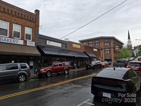 Mars Hill, North Carolina 28754, United States, 4 Bedrooms Bedrooms, ,5 BathroomsBathrooms,Residential,Active,115106