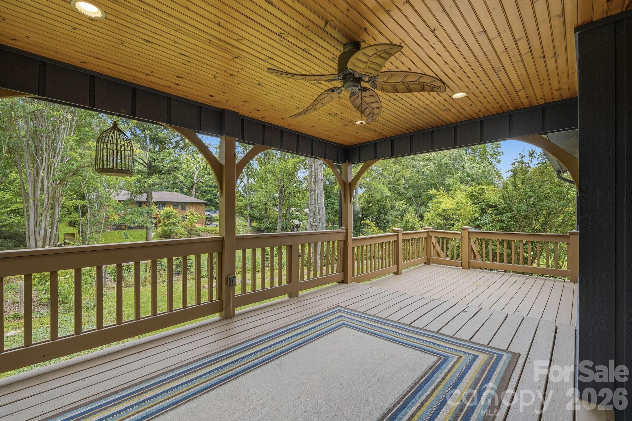337 Woody Lane