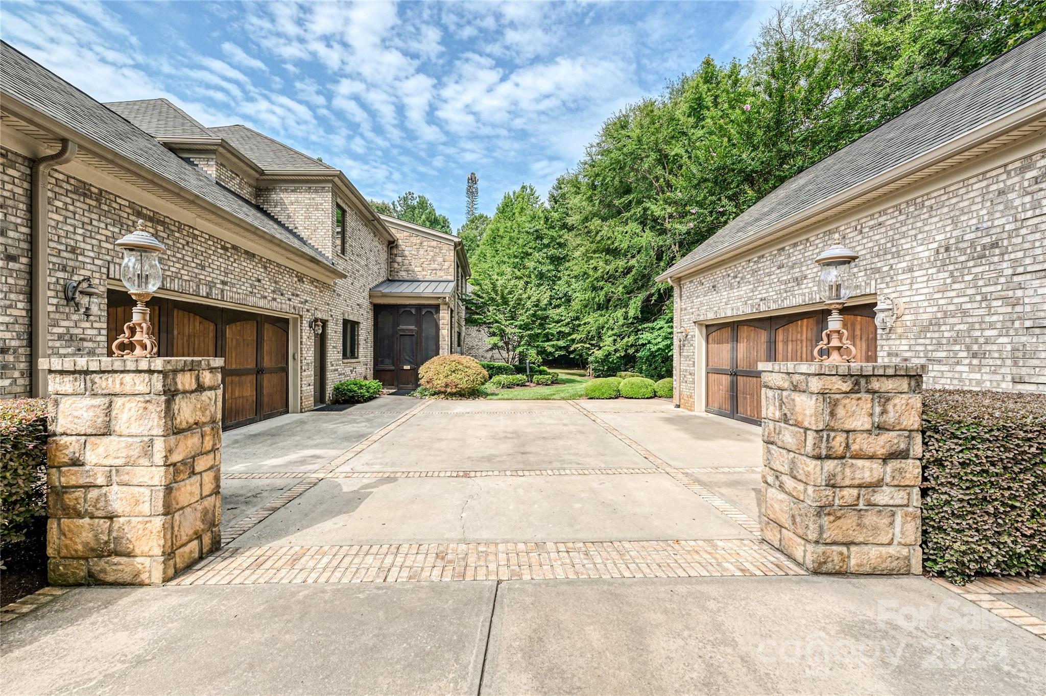 Carolina Coves - Residential