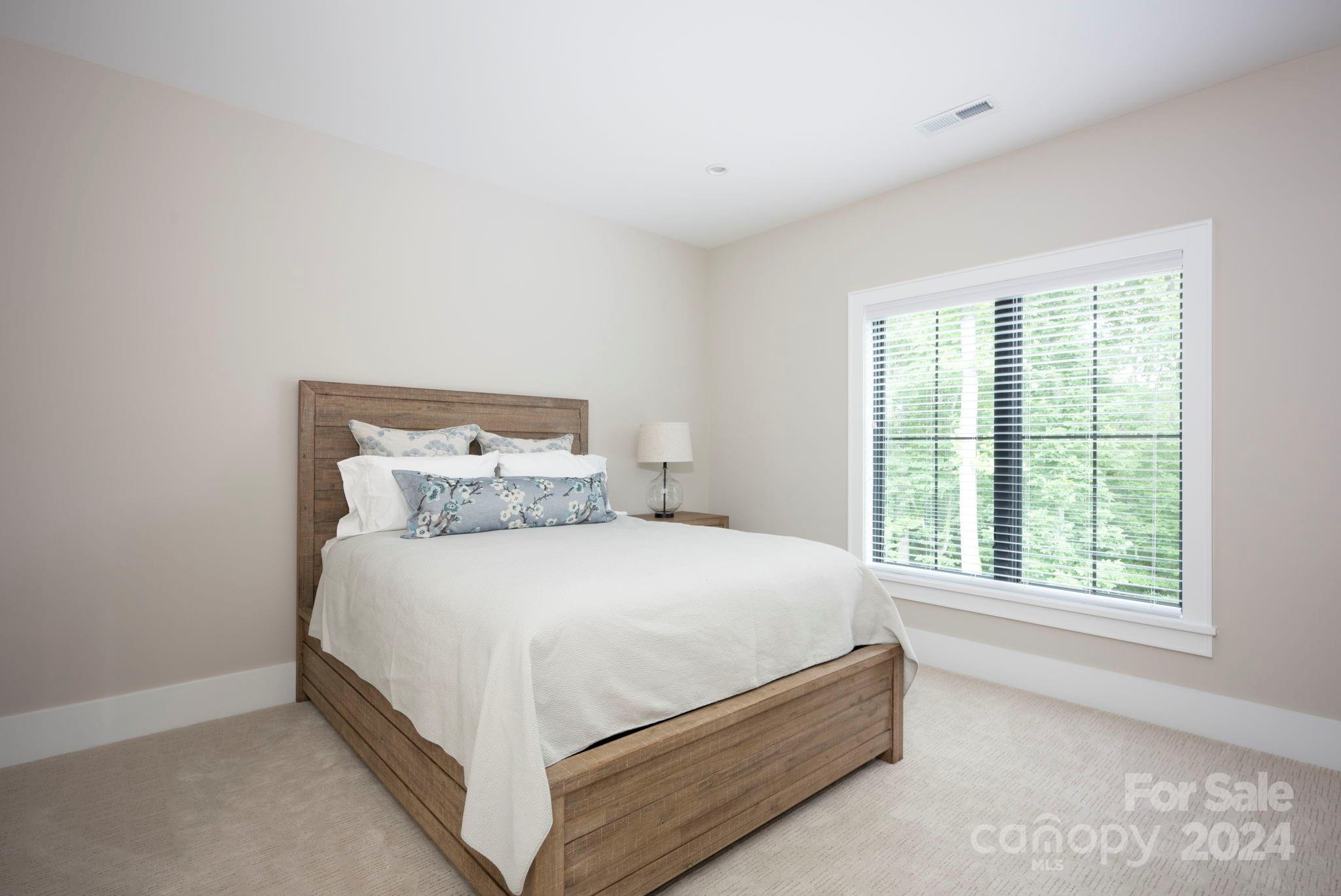 Narrow Passage - Residential