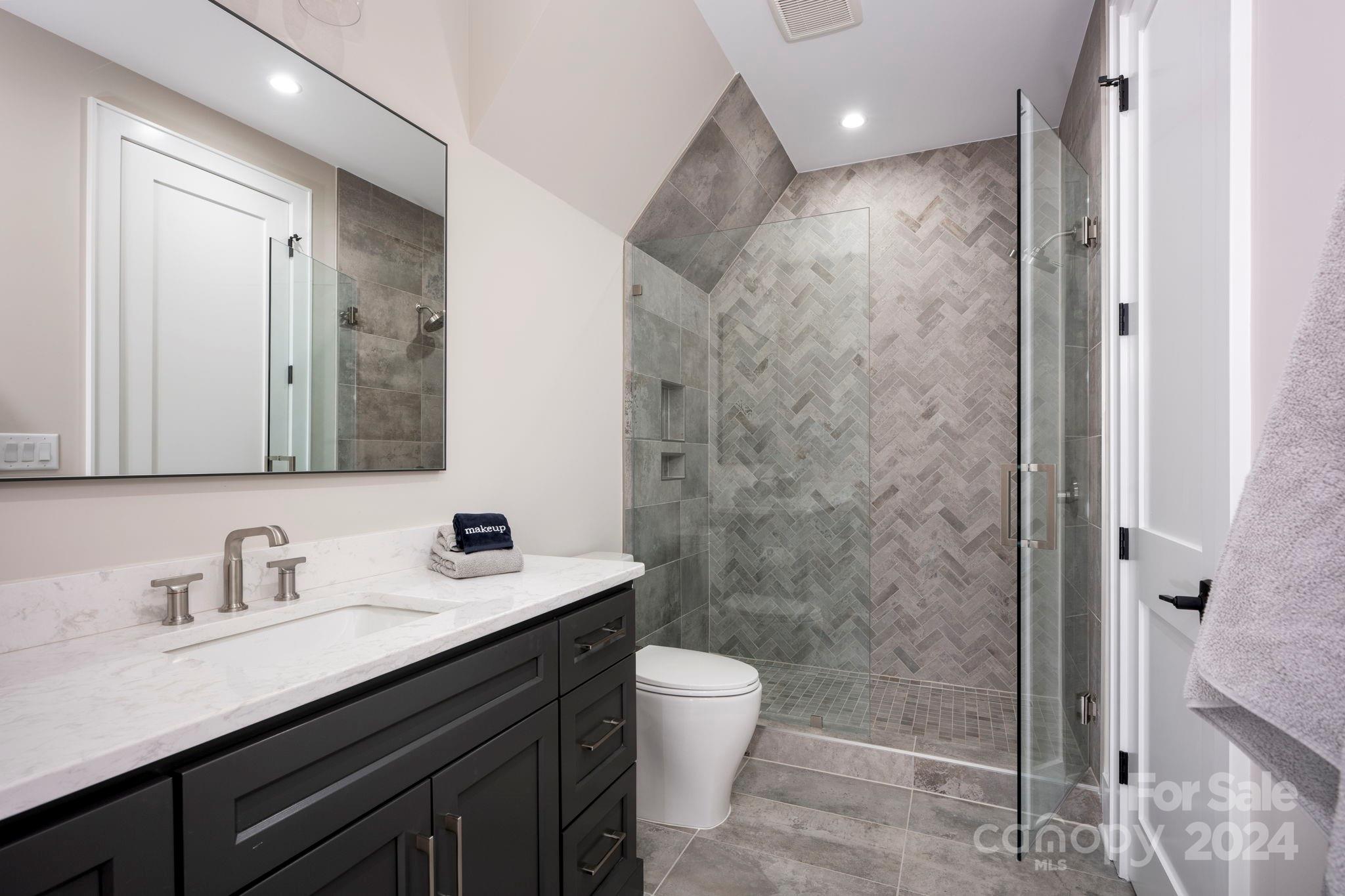 Narrow Passage - Residential