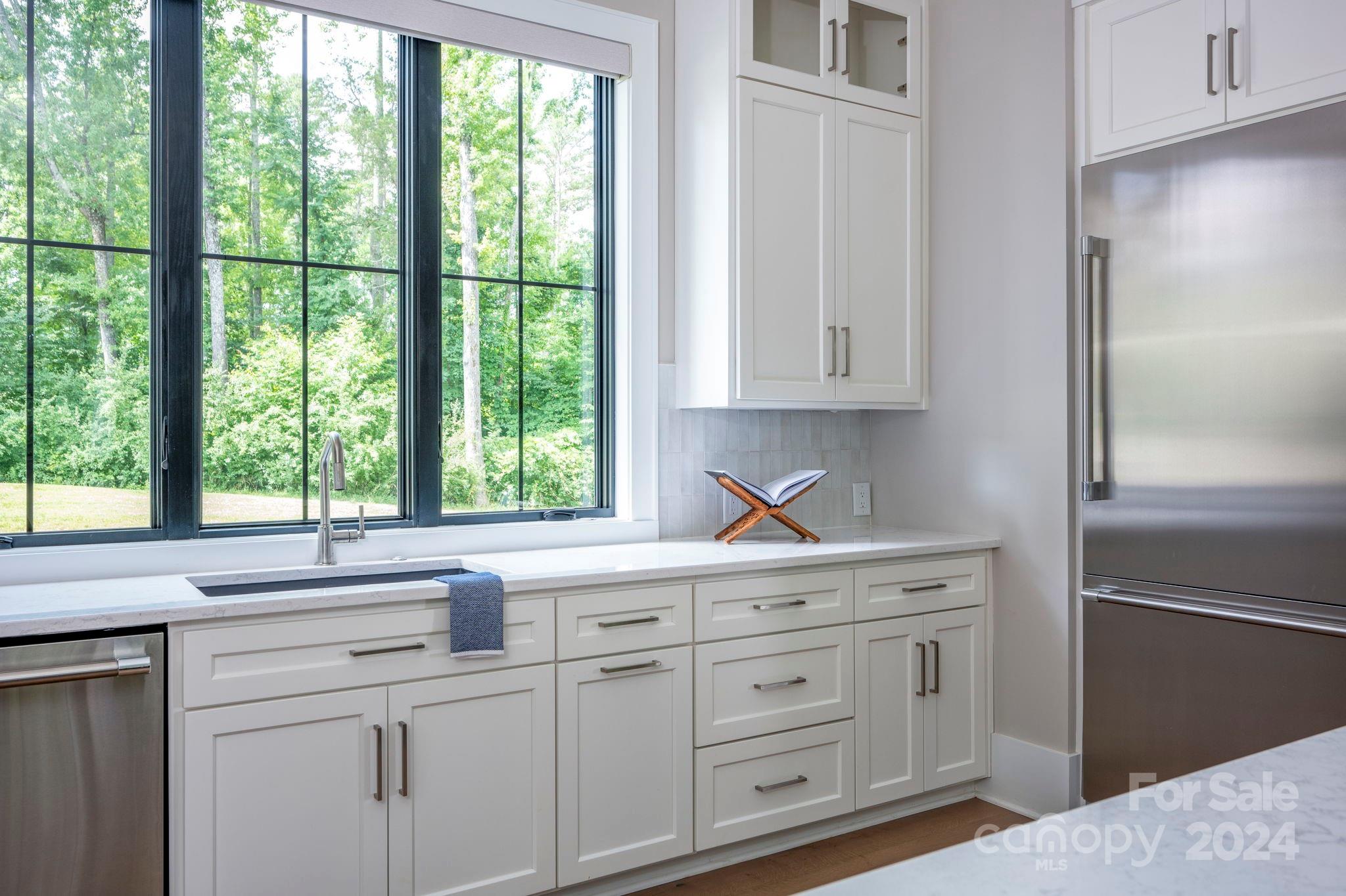 Narrow Passage - Residential